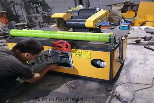 彭州無心外圓除銹拋光機量大從優——高效鋼管除銹拋光解決方案